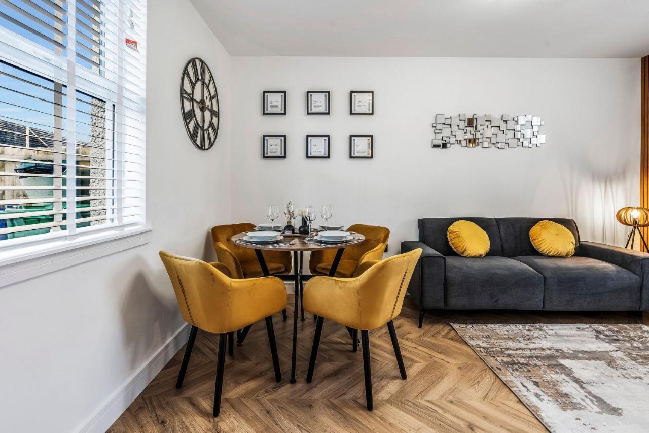 Parkside 2 Bedroom House Near Dunfermline & Edinburgh Zewnętrze zdjęcie